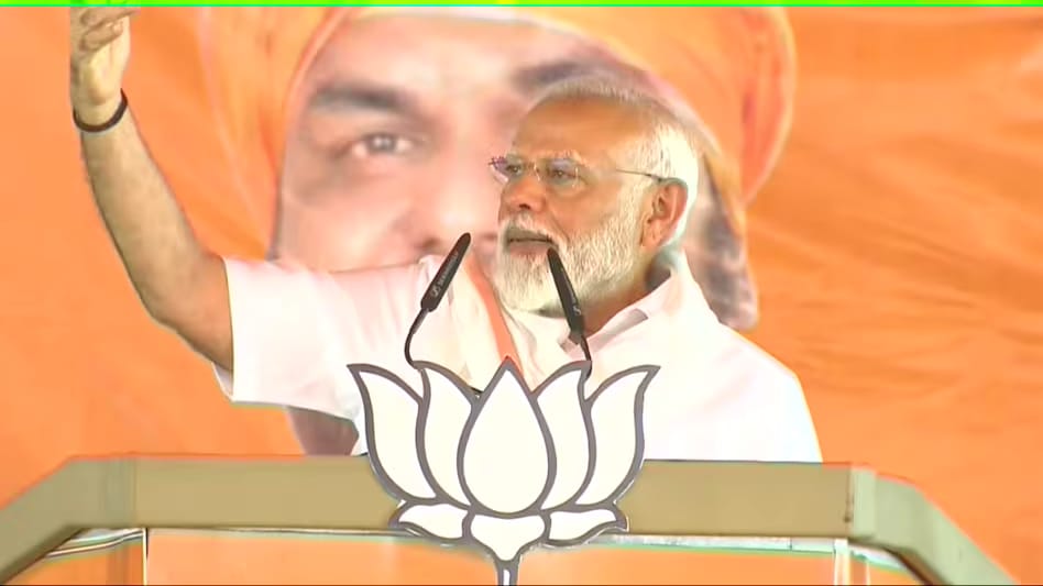 ‘ नारा चार सौ पार का, कैंडिडेट उधार का ‘