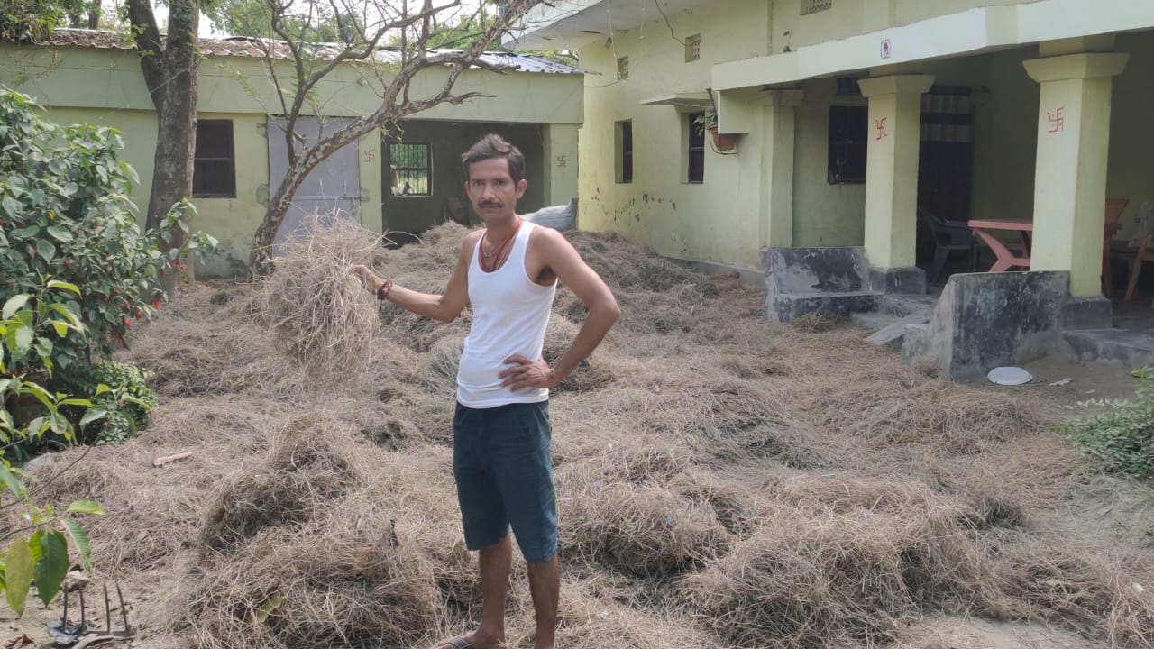 ख़स ख़स की खेती से महक रहा बन्दरा