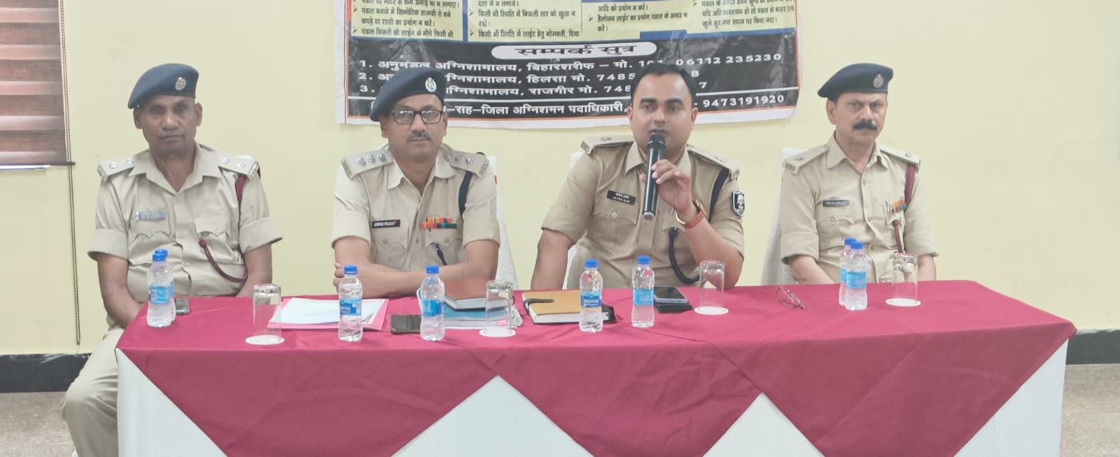 अग्निशमन विभाग ने होटल और रेस्टोरेंट संचालकों के साथ कार्यशाला का किया आयोजन