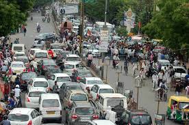 जाम से रेंगते शहर