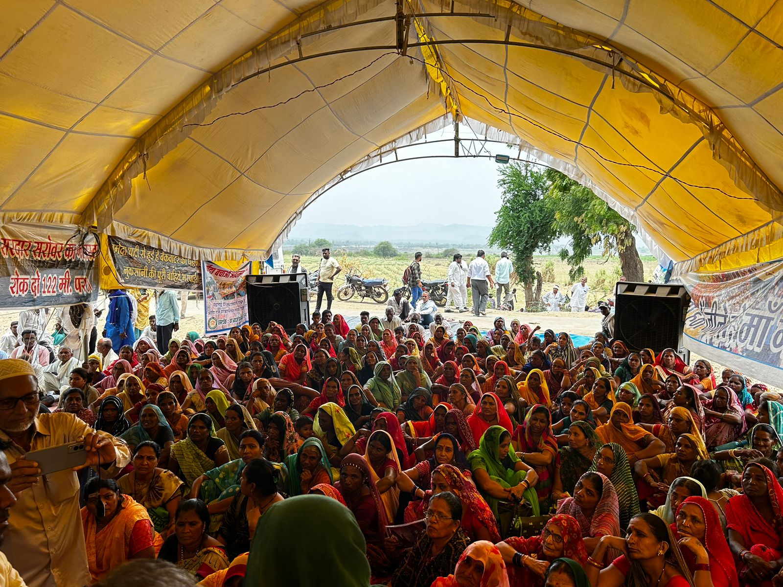 मेधा पाटकर जी का अनशन 8 वें दिन समाप्त