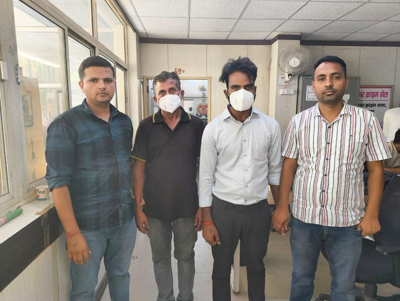 48 लाख रुपये की ठगी करने वाले दो गिरफ्तार
