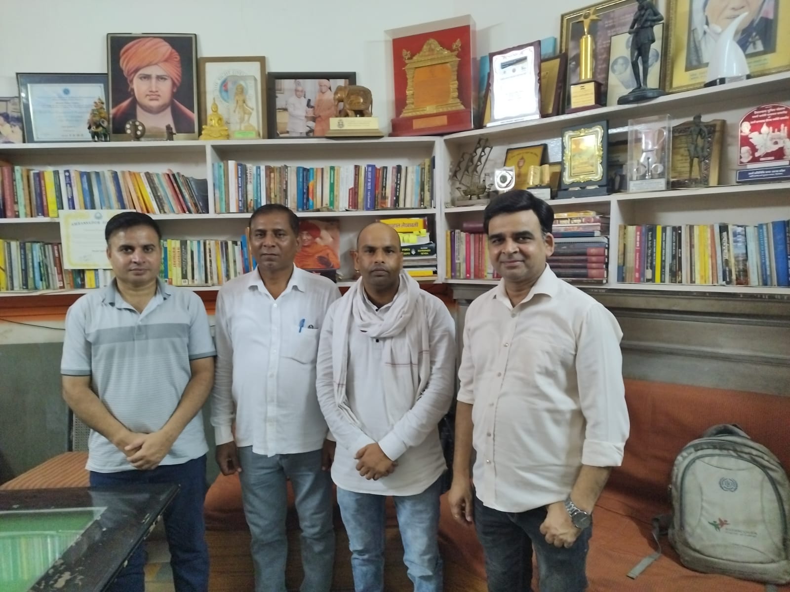 तोताराम ने अपनी टीम के साथ की स्वामी अग्निवेश के स्टाफ से मुलाकात 