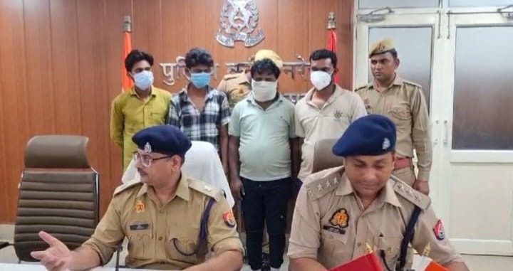 गांव की युवती से प्रेम विवाह करने पर ऑटो चालक की हत्या