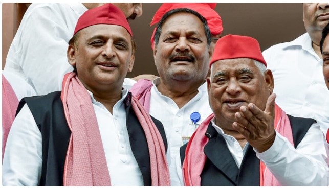 सपा सांसद अवधेश प्रसाद ने अयोध्या भूमि सौदे की संसदीय जांच की मांग की