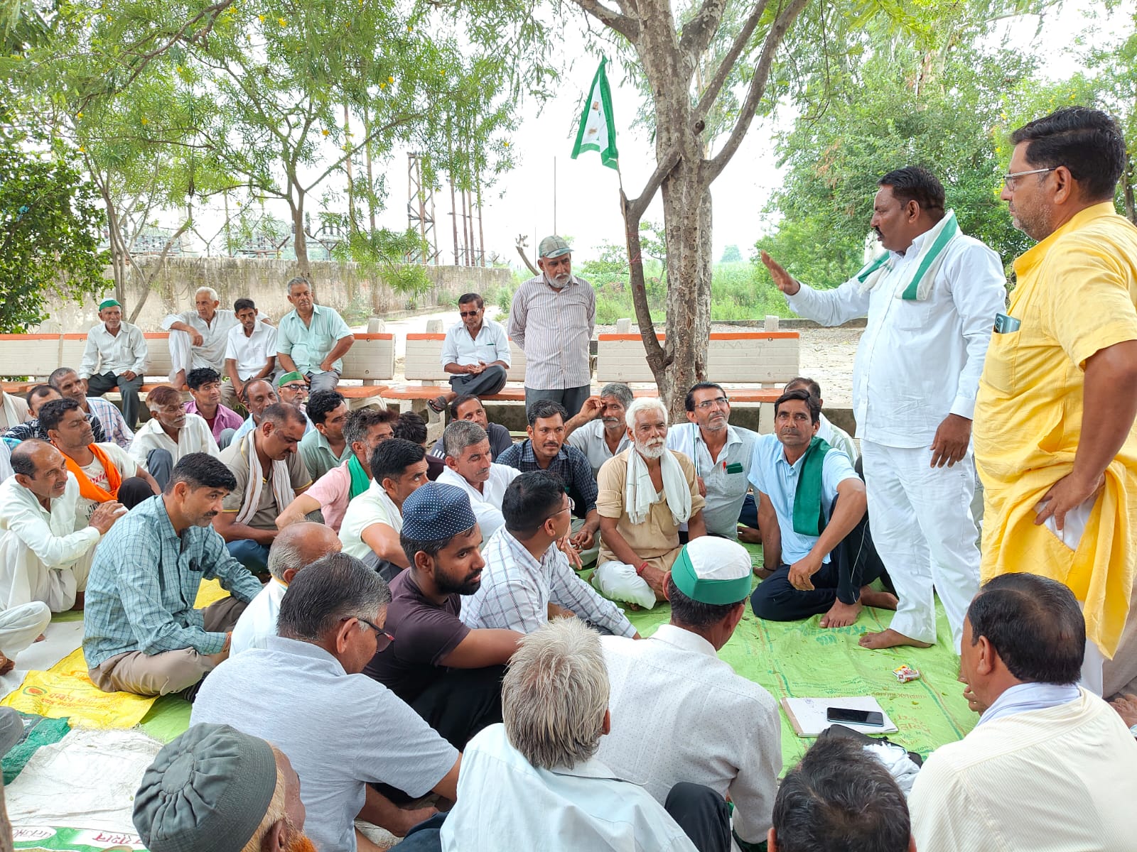 भाकियू अराजनैतिक का नया गांव बिजली घर पर धरना शूरु