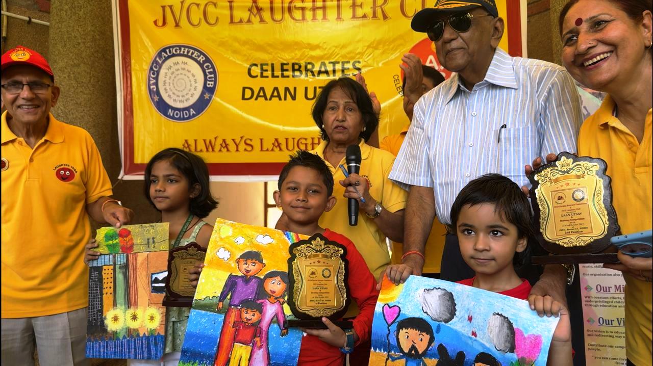 जेवीसीसी लाफ्टर क्लब ने दान उत्सव समारोह शुरू किया