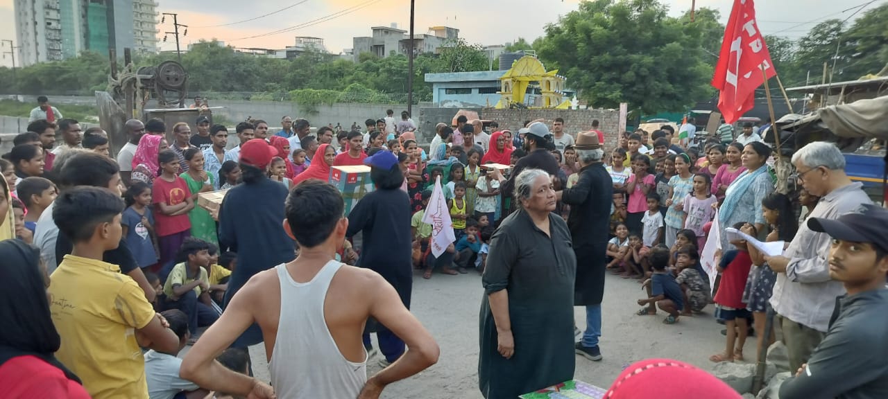 5 अक्टूबर 2024 को गौतम बुद्ध नगर के मजदूर सीटू के बैनर तले डीएम कार्यालय सूरजपुर ग्रेटर नोएडा पर धरना प्रदर्शन कर केंद्र व प्रदेश सरकार को देंगे ज्ञापन 