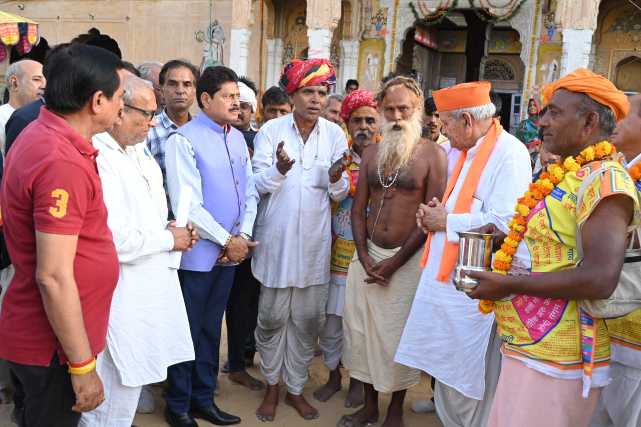 गौमाता को राज्य माता घोषित करने की मांग