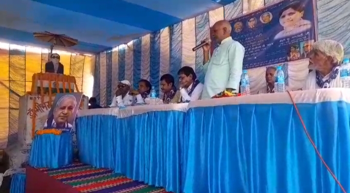 भारत में दलित पिछड़ा और अल्पसंख्यकों पर अत्याचार दंगा और संविधान पर हमले के लिए नीतीश और नायडू दोषी है : नंद बिहारी यादव