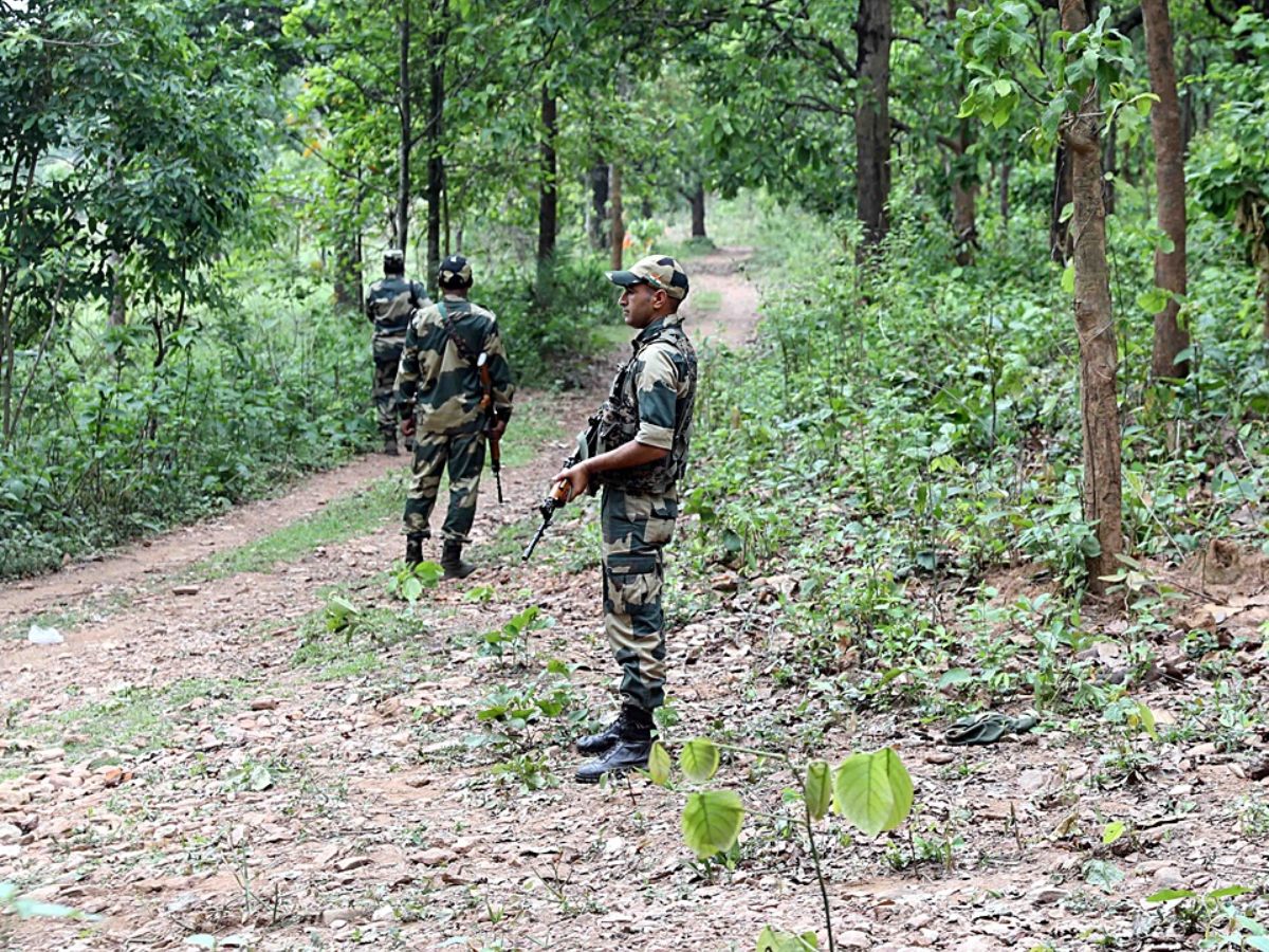 माओवादी विद्रोह का समाधान करने में संवाद एवं वार्ता
