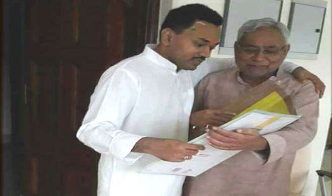 पीएम मोदी के सहारे अपने बेटे निशांत कुमार राजनीति में लांच करना चाहते है नीतीश कुमार!