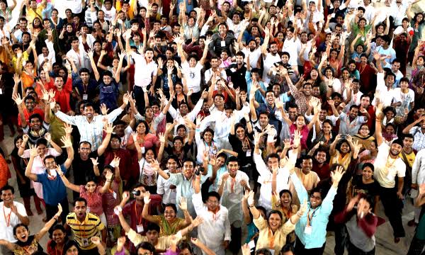 ज्वलंत प्रश्न: युवा जोड़ों की निजता की समस्या