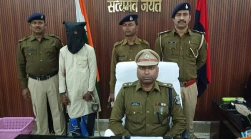 50-50 हजार के इनामी कुख्यात बदमाश गिरफ्तार