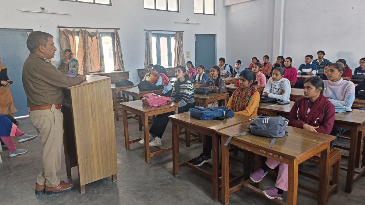 विद्यार्थी-जागरुकता अभियान चलाया