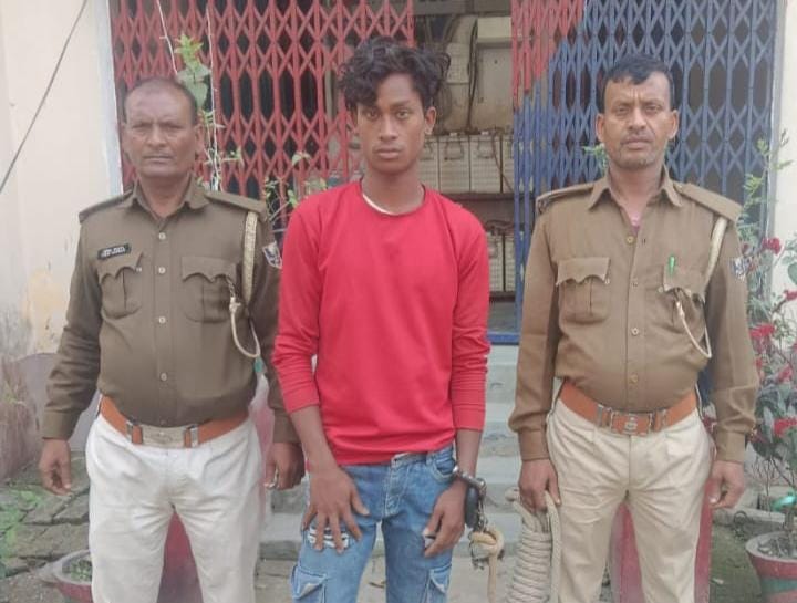 अवैध देसी पिस्टल के साथ युवक गिरफ्तार, भेजा गया जेल