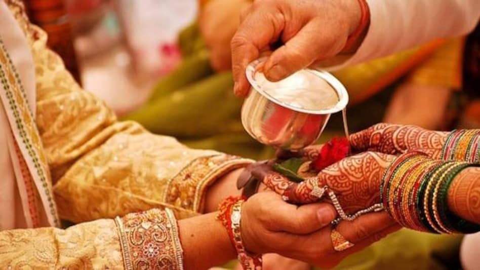 “शादी के बाद करियर: उड़ान या उलझन?”