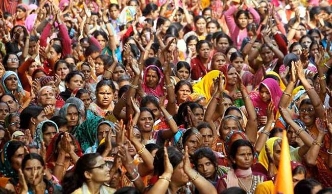 Women’s day Special  : सार्थक भागीदारी के बिना कैसे हल होंगे आधी दुनिया के मसले