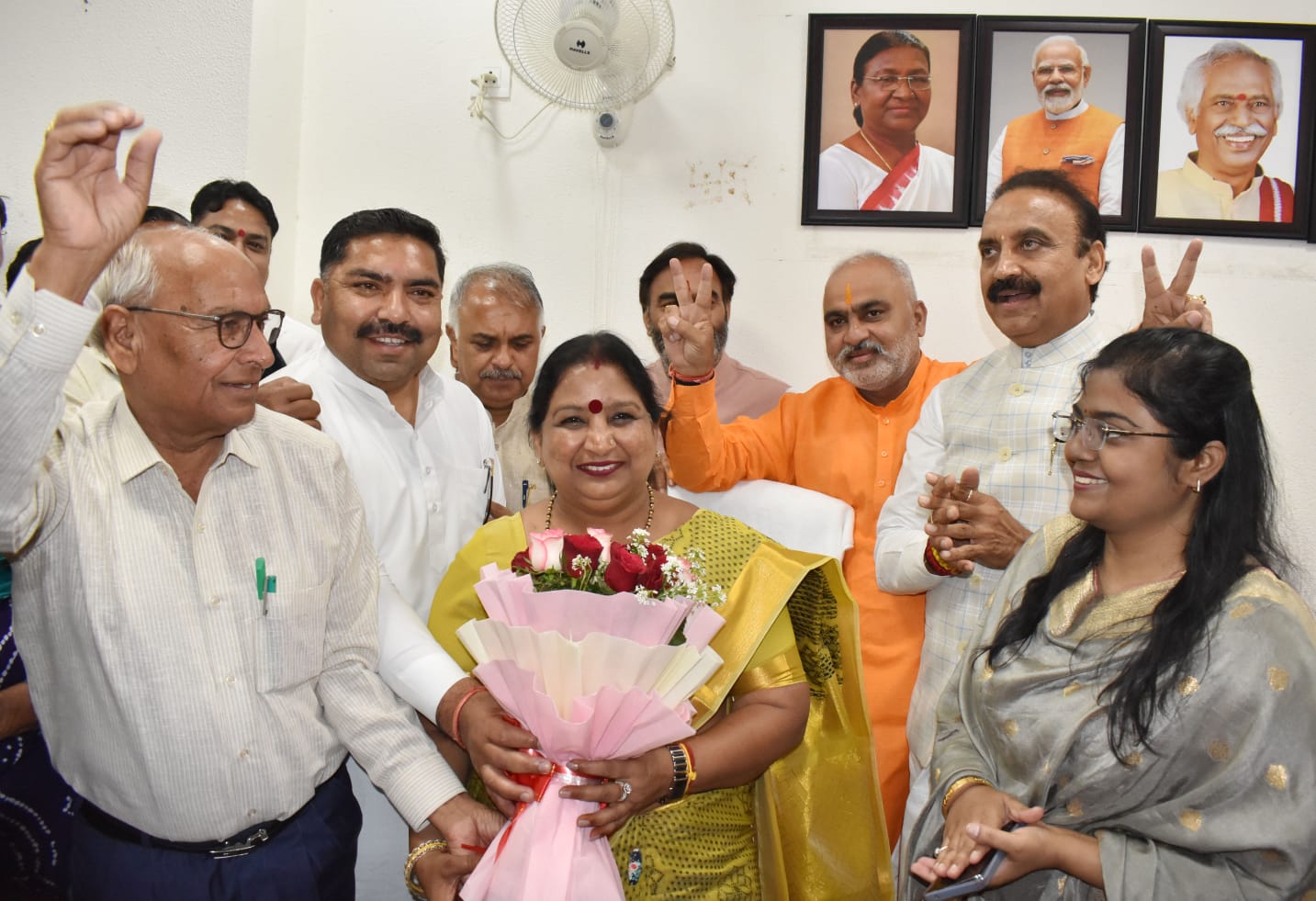 महापौर रेणू बाला गुप्ता ने नगर निगम कार्यालय में पदभार किया ग्रहण, जीरो टोलरेंस पर काम करने की जताई प्रतिबद्घता