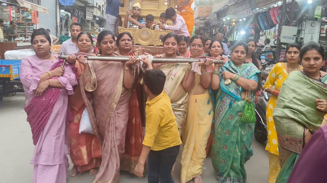 विधायक रामकुमार कश्यप ने इंद्री अनाज मंडी में चल रही गेहूं खरीद का किया मुआयना