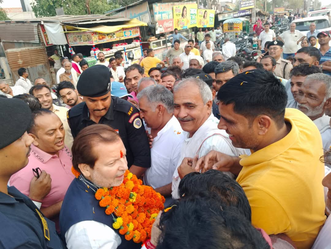 करनाल के विधायक जगमोहन आनंद और मेयर रेनू बाला गुप्ता ने ली निगम के इंजीनियरिंग विंग की बैठक