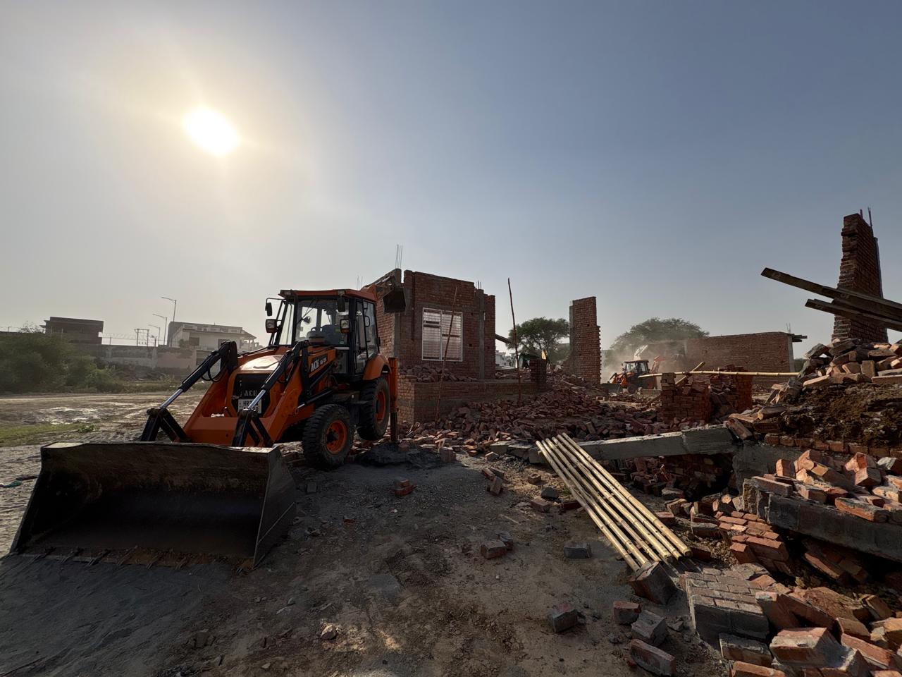 अवैध कॉलोनियों में ना करें कोई निर्माण, विभाग द्वारा की जाएगी कार्रवाई : डीटीपी