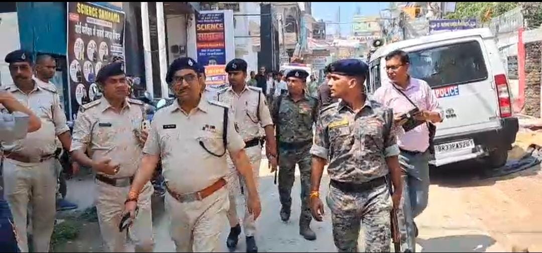 समस्तीपुर में दिनदहाड़े बैंक डकैती