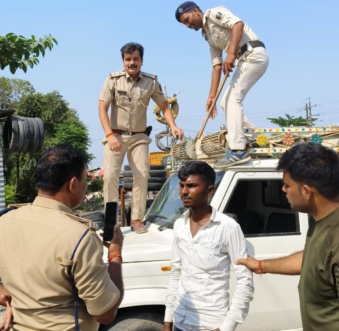 कांटी में विदेशी शराब की बड़ी खेप बरामद, एक गिरफ्तार
