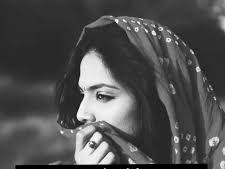 ज़िंदगी की नक़ाबें”