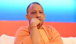 योगी आदित्यनाथ को छेड़ना मतलब मधुमक्खी के छत्ते में हाथ डालना !