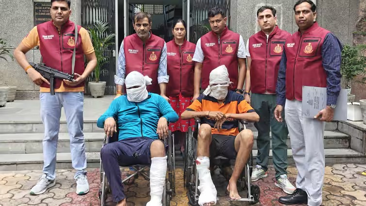 दिल्ली पुलिस ने कापिल सांगवान गैंग के दो शार्प शूटरों को दबोचा