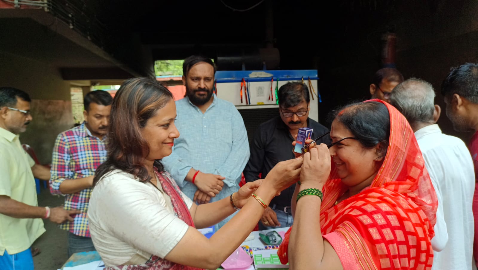 हर उम्र की महिला -पुरुषों के लिए उनकी आंखों की नियमित जांच जरूरी : गरिमा