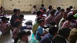 आख़िर ये कैसे जानेंगे दर्द : सरकारी स्कूलों में क्यों नहीं पढ़ते राजनेताओं के बच्चे