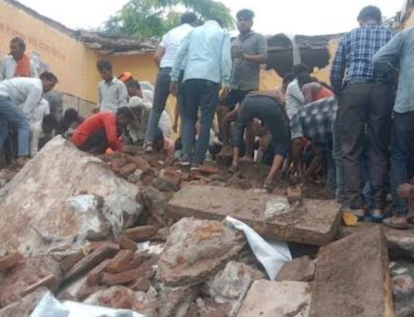 राजस्थान के झालावाड़ में स्कूल की इमारत गिरने से 6 बच्चों की मौत