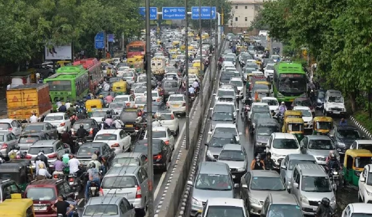 दिल्ली-NCR में पुराने वाहनों पर फिलहाल नहीं लगेगी रोक…
