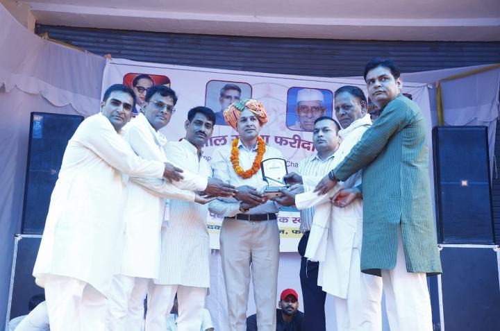 विश्व आदिवासी दिवस समारोह का भव्य आयोजन, समाज के गौरव ने बढ़ाया मान