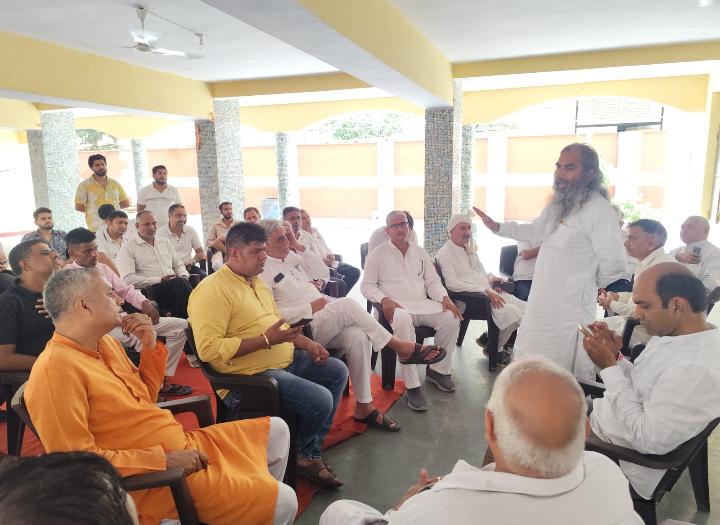 पालम गांव पंचायत में जल बोर्ड की लापरवाही का भंडाफोड़, प्रशासन से समाधान की मांग