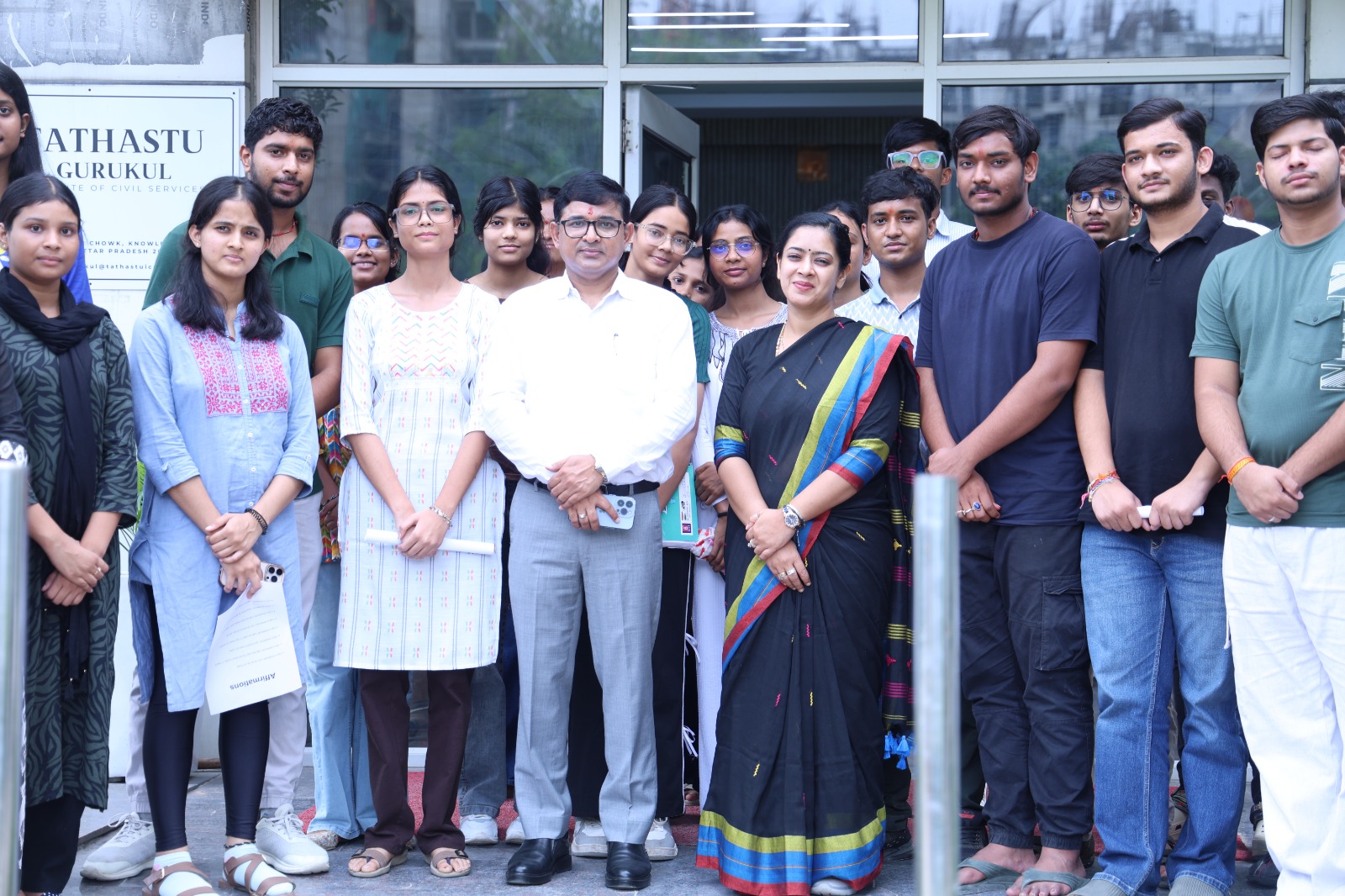 तथास्तु-आईसीएस गुरुकुल में डॉ. डी.के. गुप्ता ने दिया विद्यार्थियों को सफलता का मंत्र