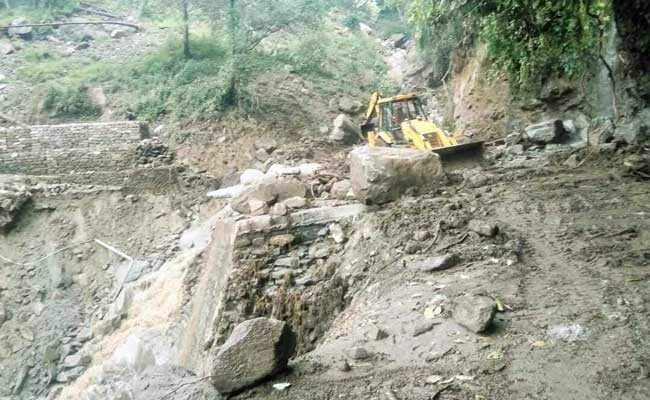 जम्मू-कश्मीर के किश्तवाड़ में धराली जैसी आपदा, बादल फटने से 12 की मौत की आशंका