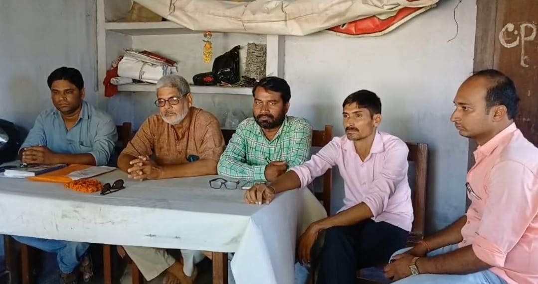 न्यूनतम मजदूरी और स्थायीकरण की मांग पर 4 सितम्बर से ऐम्बुलेंस कर्मियों की अनिश्चितकालीन हड़ताल