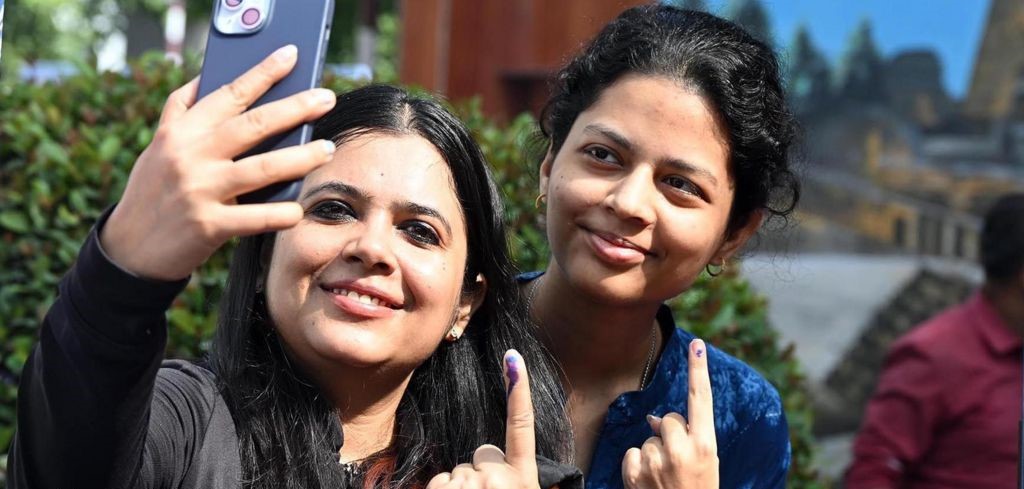 बिहार विधानसभा चुनाव : गेम चेंजर साबित हो रही महिलाएं!