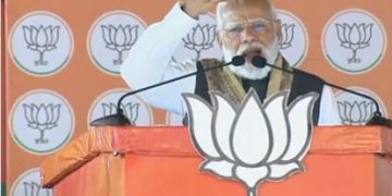 सीतामढ़ी में आरजेडी पर गरजे पीएम मोदी, कहा – डॉक्टर चाहिए या रंगदार!