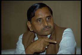 नेताजी के संघर्ष को अपनाना ही सच्ची श्रद्धांजलि 