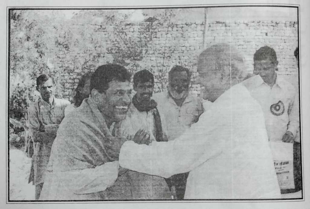 क्या इतिहास अतीत का एक लेखा-जोखा, मात्र ही है, या‌ इससे‌ कुछ सबक भी ‌ मिलता है ,?