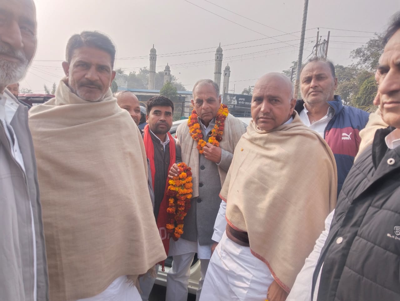 प्रभारी का स्वागत किया