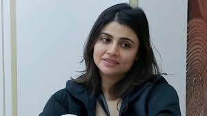 ‘पिता समान डायरेक्टर ने की KISS करने की कोशिश’, मालती चहर का खुलासा, झेला कास्टिंग काउच