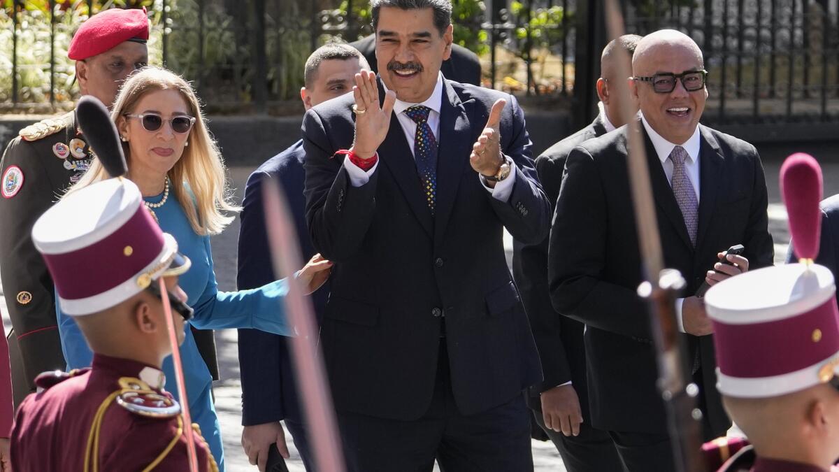 वेनेजुएला के राष्ट्रपति Nicolás Maduro और उनकी पत्नी गिरफ्तार