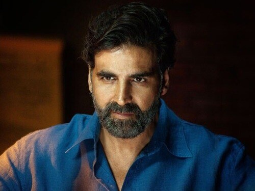 अक्षय कुमार ने जब भरी महफिल में मारा थप्पड़, बेहोश हुआ शख्स!