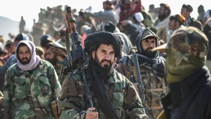 अफगानिस्तान की सैन्य चौकियों पर PAK ने फिर किया अटैक 