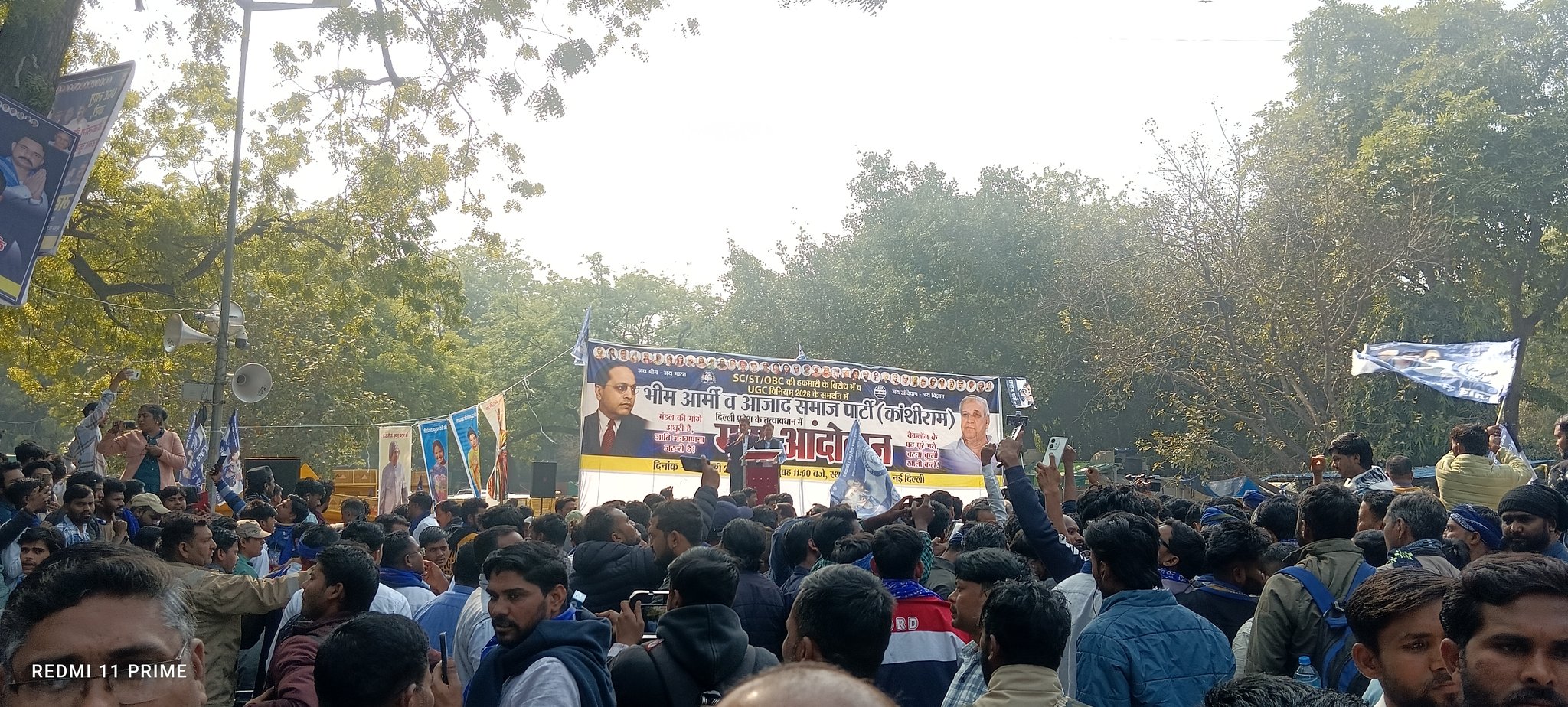 लखनऊ में यूजीसी के नए नियमों के खिलाफ सवर्ण समाज का प्रदर्शन, हिरासत में लिए कई कार्यकर्ता